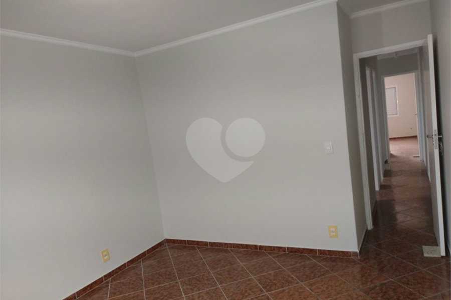 Sobrado à venda com 3 quartos, sendo 1 suíte, no Brasilândia, São Paulo, SP
