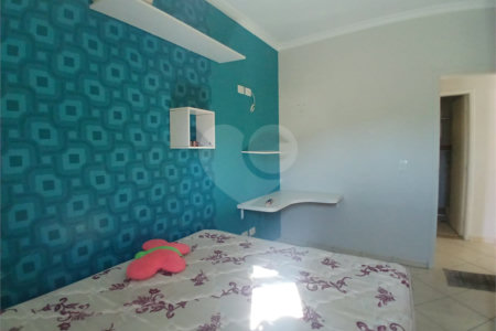 Apartamento à venda com 3 quartos, sendo 1 suíte,  em Jardim Brasil, São Roque, SP