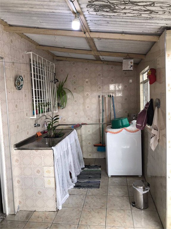 Casa à venda com 2 quartos em Jardim Ivonete, Poá, SP