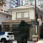 Casa com 4 dormitórios para alugar, 335 m² por R$ 21.181,12 - Gonzaga - Santos/SP