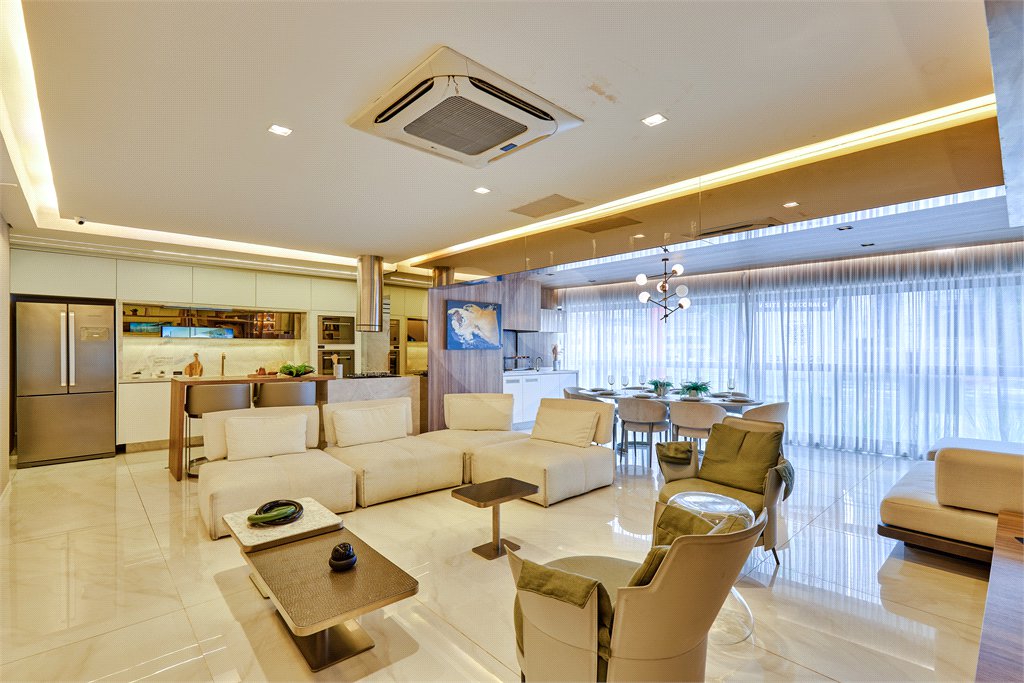Apartamento à venda com 3 suítes em Brooklin, São Paulo, SP