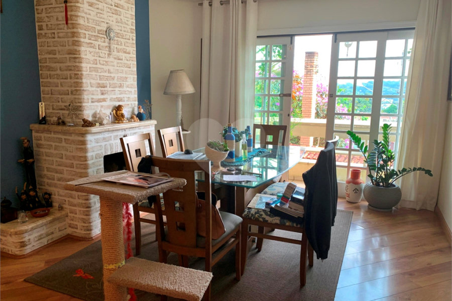 Sobrado à venda com 3 quartos, sendo 1 suíte, em Tremembé, São Paulo, SP