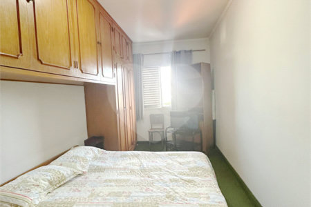 Sobrado à venda com 3 quartos em Vila Paulicéia, São Paulo, SP