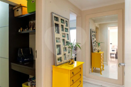 Apartamento à venda com 3 suítes em Santa Teresinha, São Paulo, SP