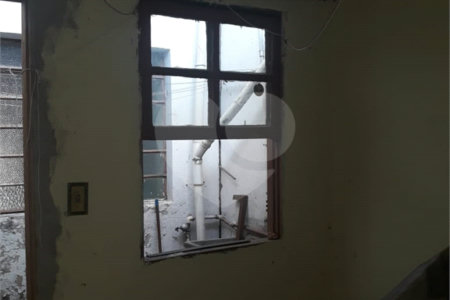 Casa à venda com 2 quartos em Lapa de Baixo, São Paulo, SP