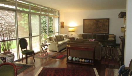 Casa à venda com 4 quartos, sendo 2 suítes,  em Jardim Guedala, São Paulo, SP