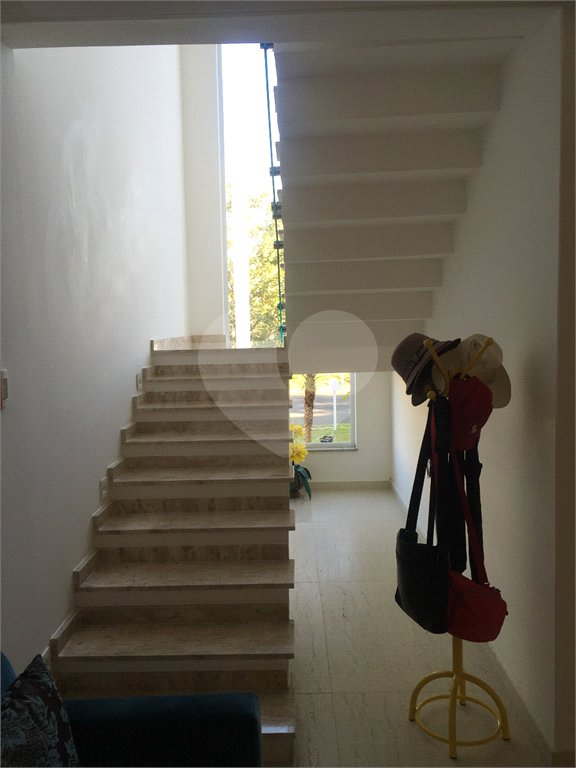 Casa à venda com 3 suítes no condomínio Lago da Serra, Araçoiaba da Serra - SP