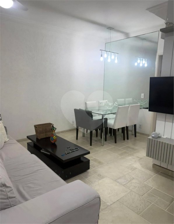 Casa à venda com 3 quartos, sendo 1 suíte, no condomínio Villas de São Francisco, São Paulo - SP