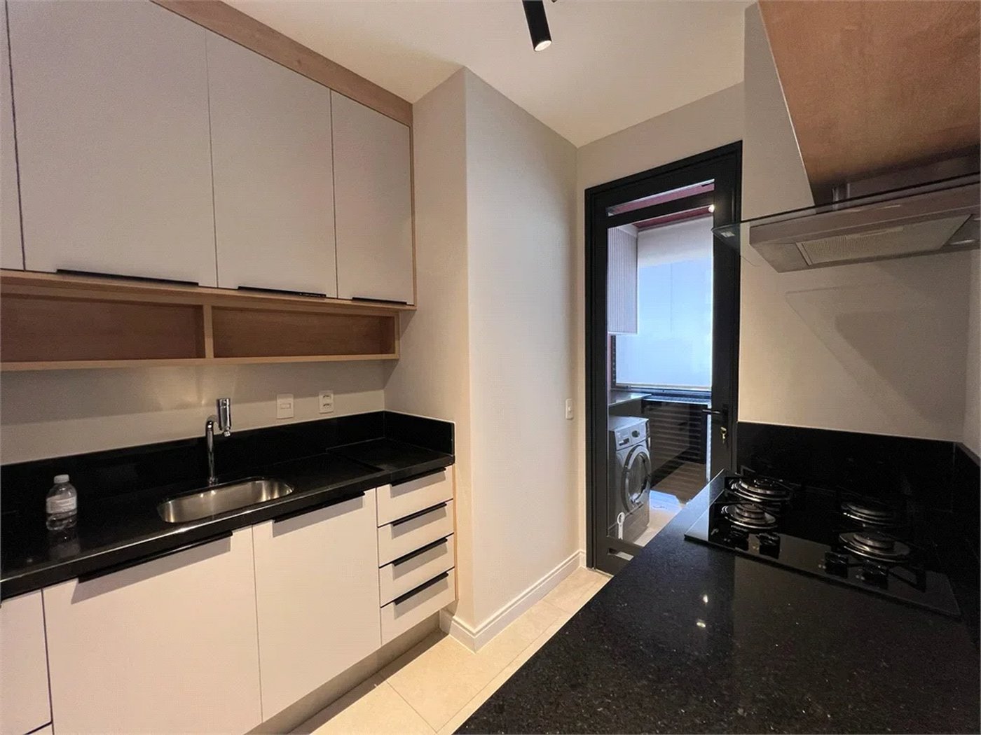 Apartamento para alugar com 2 quartos, sendo 1 suíte,  em Cerqueira César, São Paulo, SP