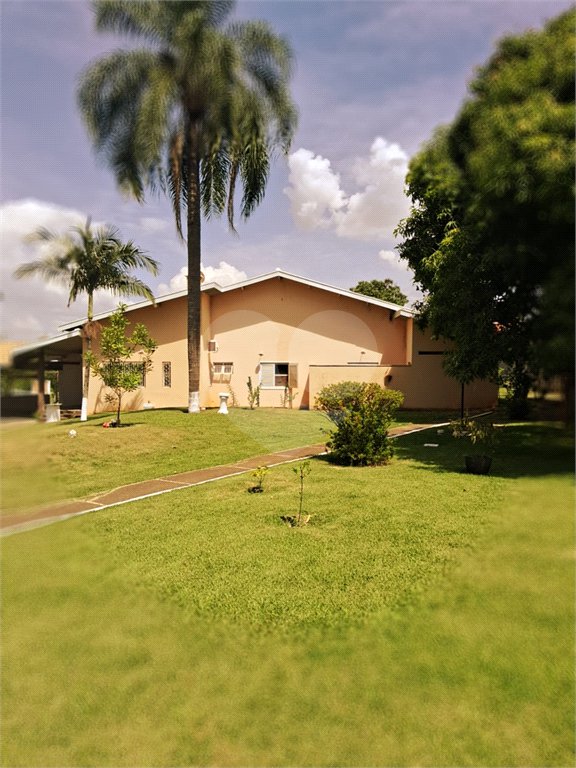 Chácara à venda com 8 quartos, sendo 5 suítes, em Chácara Belvedere, Indaiatuba, SP