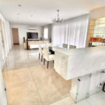 Apartamento à venda com 3 suítes em Vila Romana, São Paulo, SP