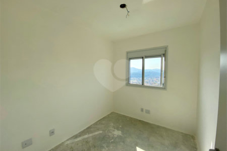 Apartamento à venda com 2 quartos, sendo 1 suíte, em Vila Rosália, Guarulhos, SP
