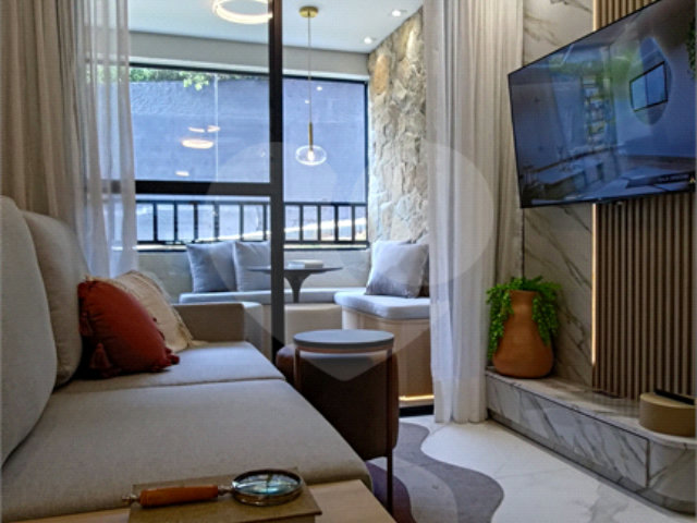 Apartamento à venda com 2 quartos, sendo 1 suíte,  em Santana, São Paulo, SP