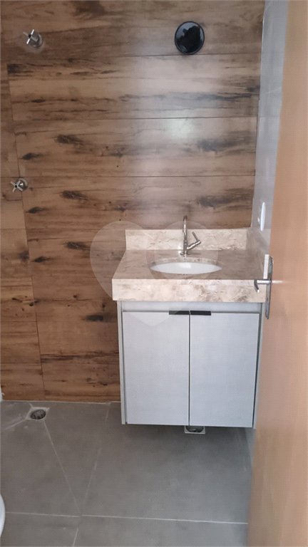 Casa em condomínio à venda com 2 quartos em Vila Rosa, São Paulo, SP