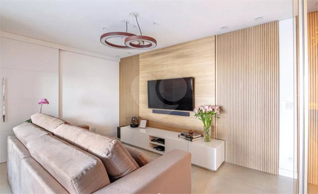 Apartamento à venda com 3 quartos, sendo 1 suíte, em Barra Funda, São Paulo, SP