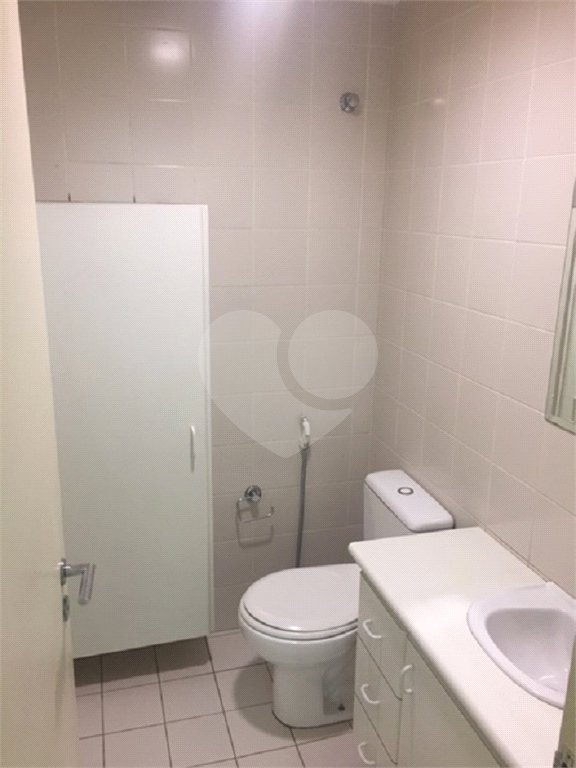 Flat para alugar com 1 suíte em Indianópolis, São Paulo, SP