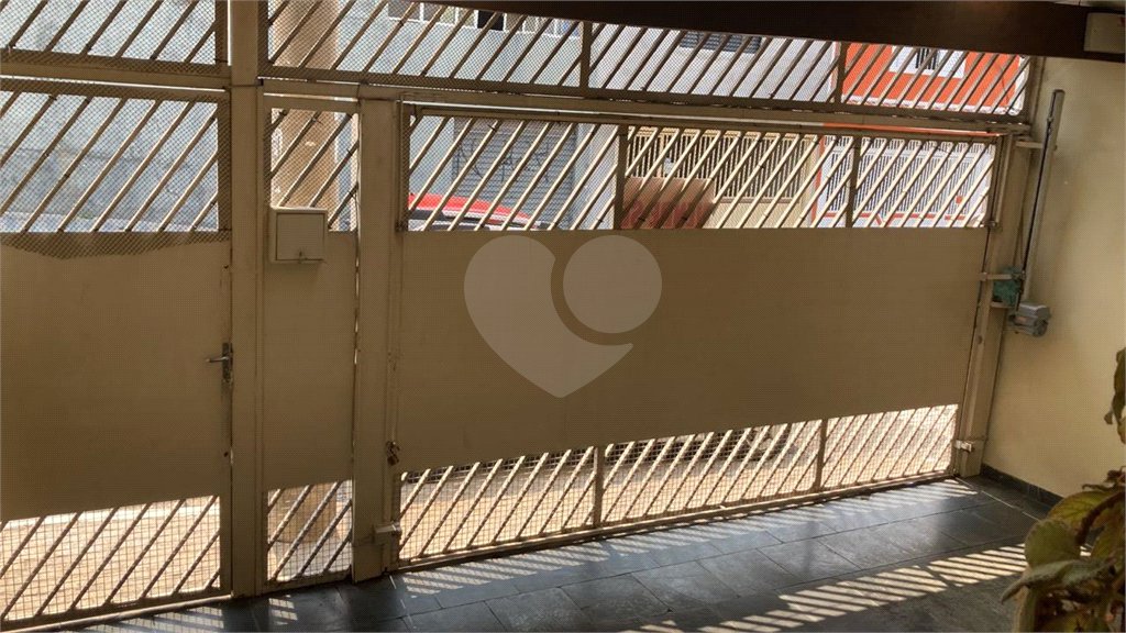Casa à venda com 3 quartos em Jardim Santa Mena, Guarulhos, SP