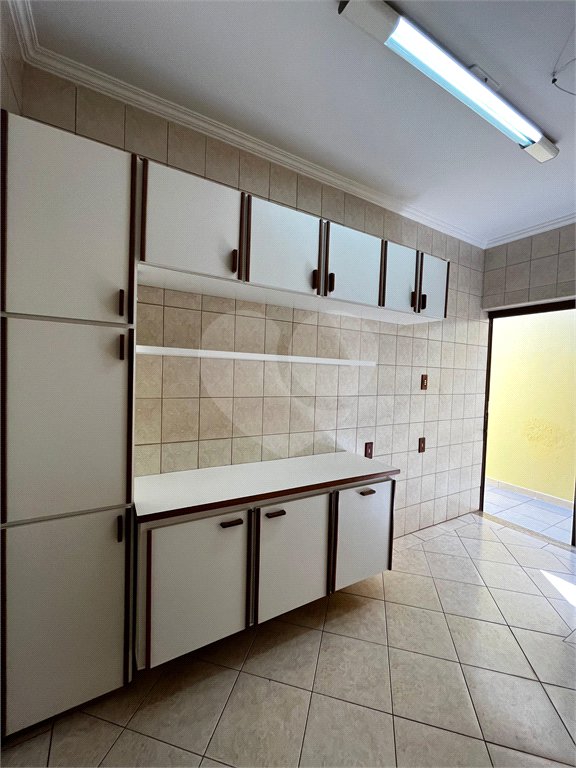 Casa à venda com 3 quartos em Parque da Lagoa, Itapetininga, SP