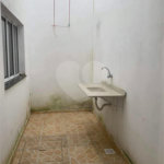 Casa à venda com 2 quartos, sendo 1 suíte, no condomínio Sem Nome, Suzano - SP