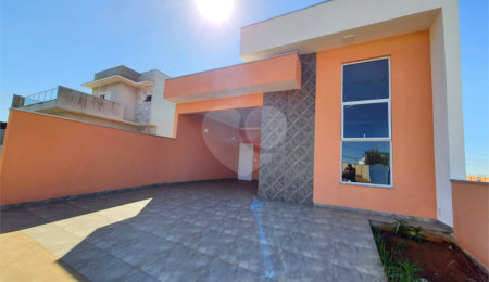 Casa à venda com 3 quartos, sendo 1 suíte,  no condomínio Residencial Reserva das Paineiras, Itapetininga - SP