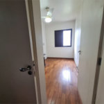 Apartamento à venda com 3 quartos, sendo 1 suíte, em Jardim Londrina, São Paulo, SP