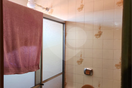 Sobrado à venda com 3 quartos, sendo 1 suíte, em Jardim Floridiana (vila Xavier), Araraquara, SP