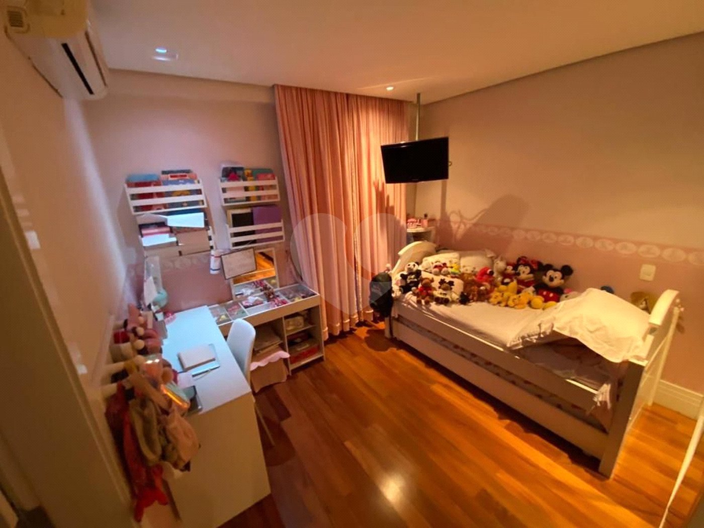 Apartamento à venda com 4 suítes em Vila Maria Alta, São Paulo, SP