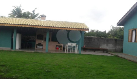 Chácara à venda com 5 quartos, sendo 2 suítes, em Campos de Atibaia, Atibaia, SP