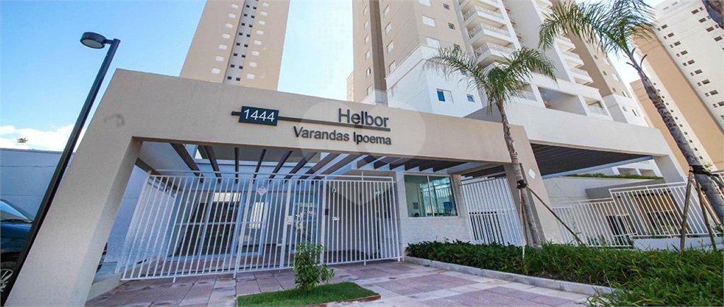 Apartamento à venda com 3 quartos, sendo 1 suíte,  em Vila Suissa, Mogi das Cruzes, SP
