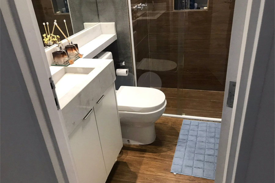 Apartamento à venda com 3 quartos, sendo 1 suíte, em São João Clímaco, São Paulo, SP