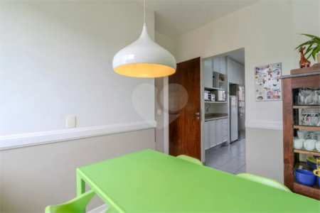 Apartamento à venda com 3 suítes em Vila Morumbi, São Paulo, SP