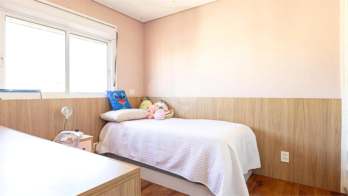 Apartamento à venda com 3 suítes em Vila Olímpia, São Paulo, SP