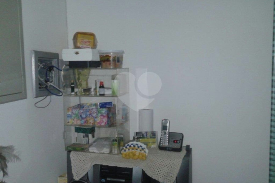 Casa à venda com 3 suítes no condomínio Praça Vitoriano Rodrigues Xavier,35, São Paulo - SP