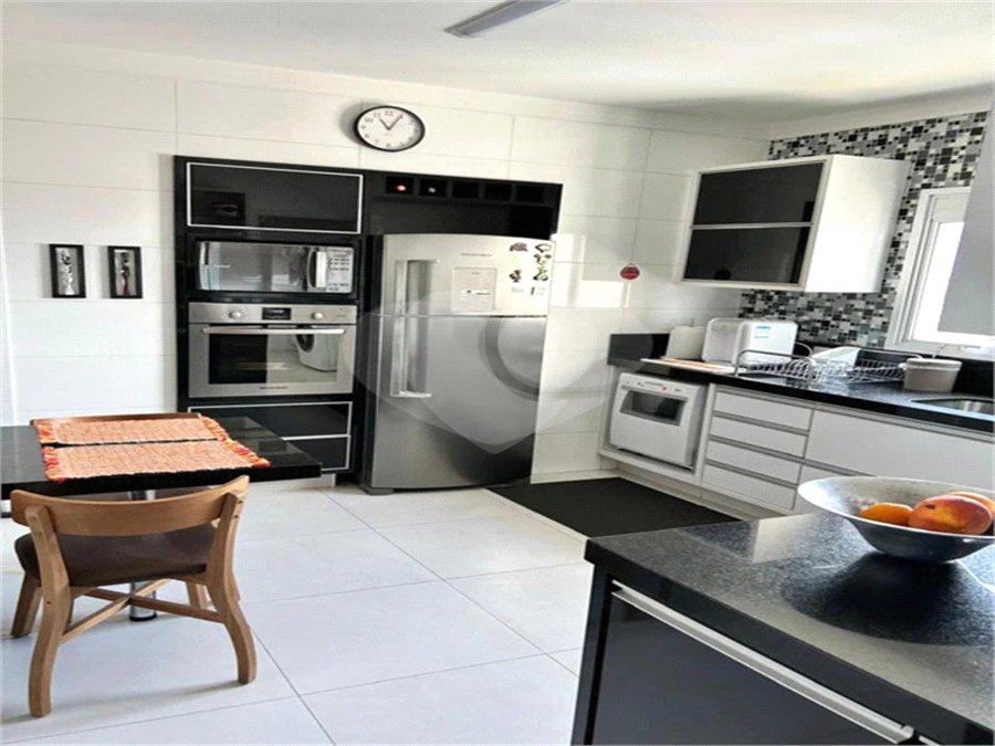 Apartamento à venda com 3 suítes em Vila Rosalia, Guarulhos, SP