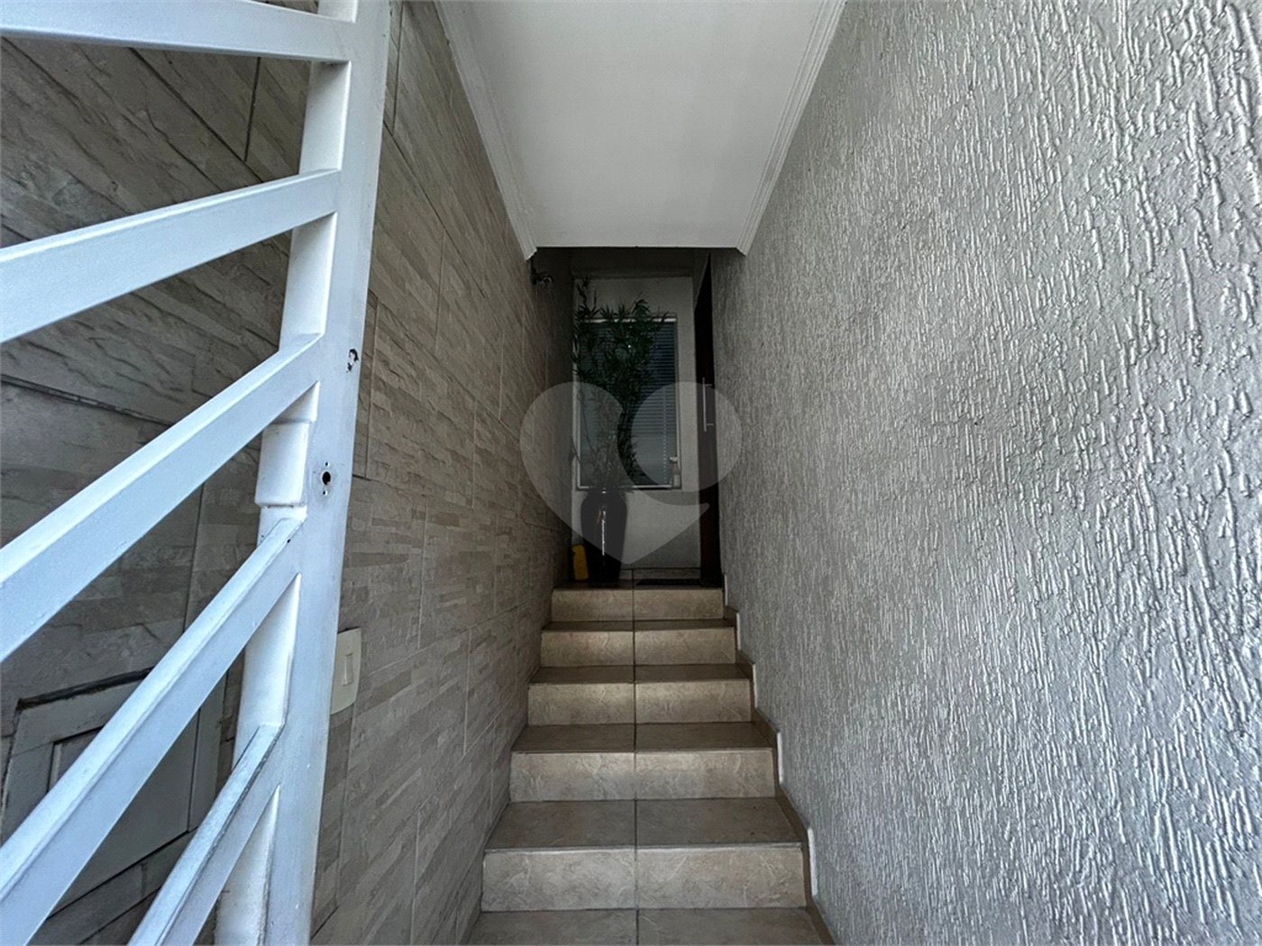 Casa à venda com 4 quartos, sendo 2 suítes, em Vila Buenos Aires, São Paulo, SP