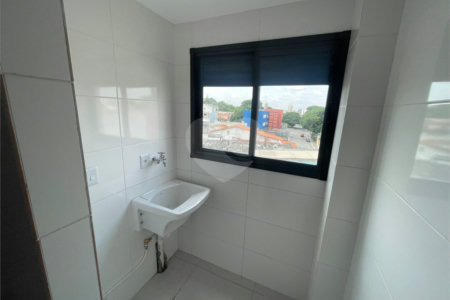 Apartamento à venda com 2 quartos em Vila Guilhermina, São Paulo, SP