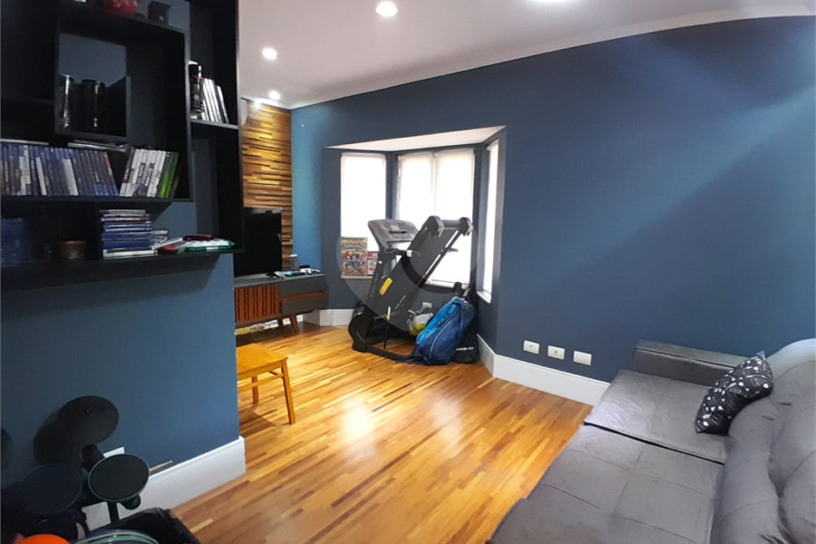 Casa à venda com 3 suítes no condomínio Suíça da Cantareira, Mairiporã - SP