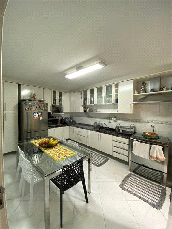 Sobrado à venda com 3 quartos, sendo 1 suíte, em Horto Florestal, São Paulo, SP