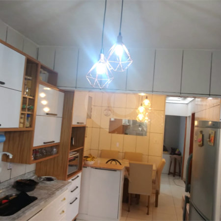 Casa à venda com 3 quartos, sendo 1 suíte, em Jardim Cris, São Paulo, SP