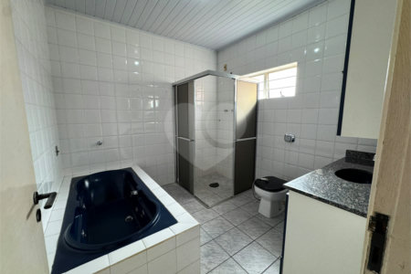Casa à venda ou para alugar com 2 quartos, sendo 1 suíte, em Jardim Fogaça, Itapetininga, SP