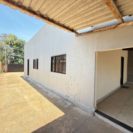 Casa à venda com 3 quartos, sendo 1 suíte,  em Santa Luzia, Três Lagoas, MS