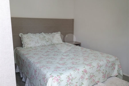 Casa à venda com 3 quartos, sendo 1 suíte, no condomínio Portal dos Pinheiros, Ribeirão Preto - SP