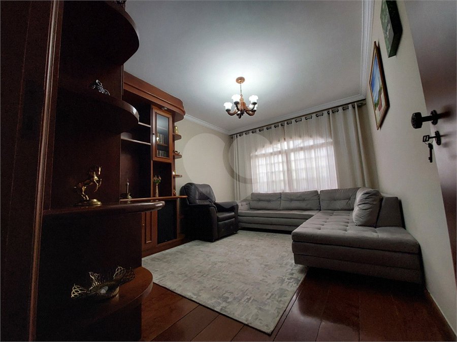 Casa à venda com 3 suítes em Vila Pereira Barreto, São Paulo, SP