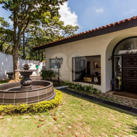 Casa à venda com 4 suítes em Jardim Marajoara, São Paulo, SP