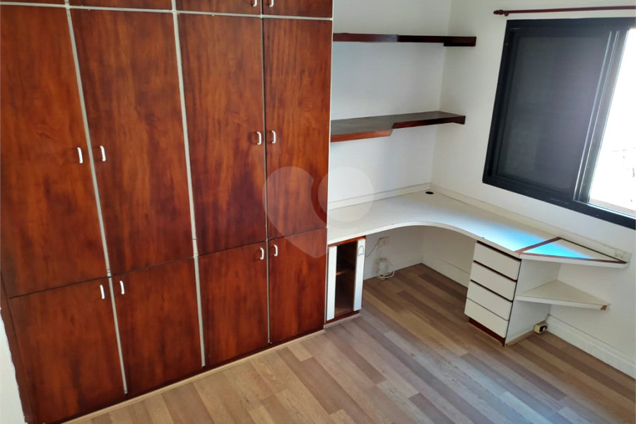 Sobrado à venda com 3 quartos, sendo 1 suíte,  em Vila Medeiros, São Paulo, SP