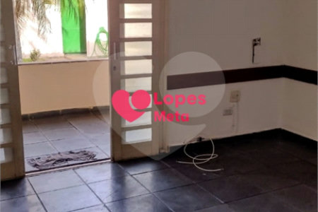 BELISSIMA CASA COM 250M², 3 DORMITORIOS, 1 BANHEIRO E 3 VAGAS DE GARAGEM, CIDADE VISTA VERDE, SÃO JO