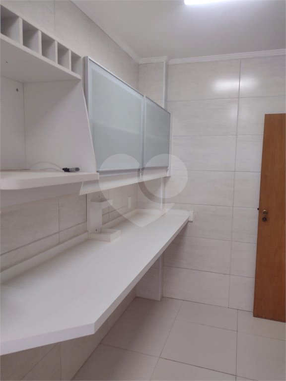 Apartamento no Edificio Jatiúca á venda.