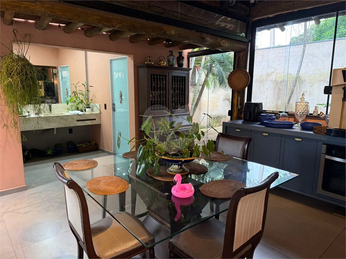 Chácara no Unileste, com espaço para eventos e cozinha industrial, na modalidade porteira fechada,