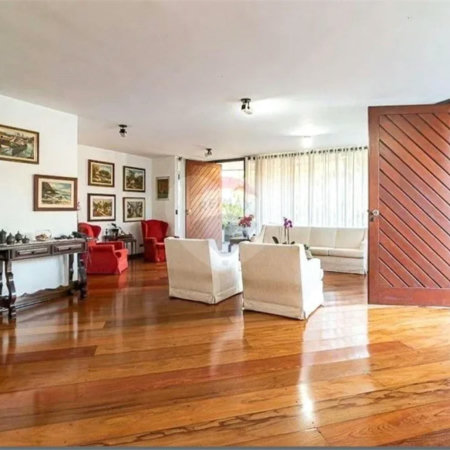Casa à venda com 4 suítes em Jardim Vitória Régia, São Paulo, SP