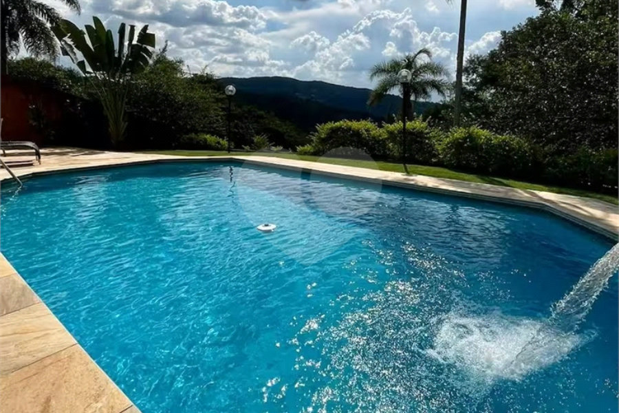 Casa à venda com 2 quartos, sendo 1 suíte, no condomínio Sausalito, Mairiporã - SP